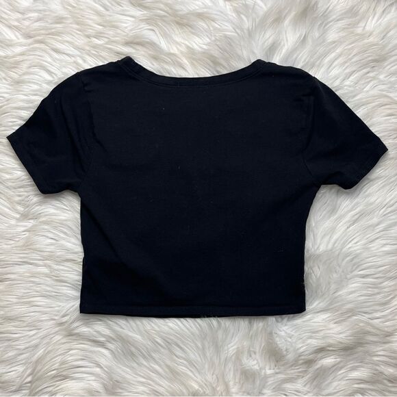 Fashion Nova Short Sleeve V Neck Crop Top Black Size Large - Picture 2 of 3
